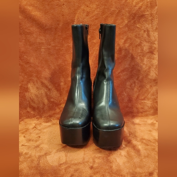 JEFFREY CAMPBELL BLACK PLATFORM BOOTS - Picture 5 of 5